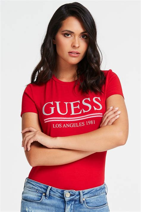 Guess stylish T.